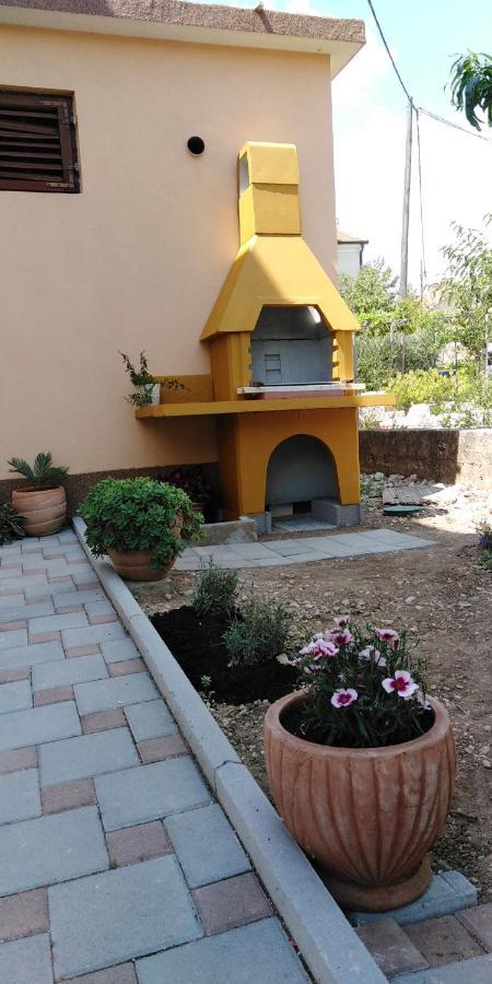 Ferienwohnung Periska Kaštela Exterior foto