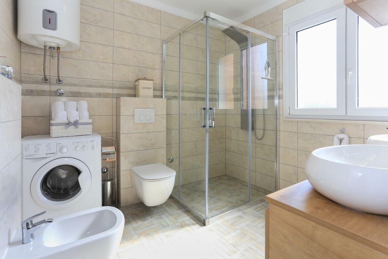Ferienwohnung Periska Kaštela Exterior foto