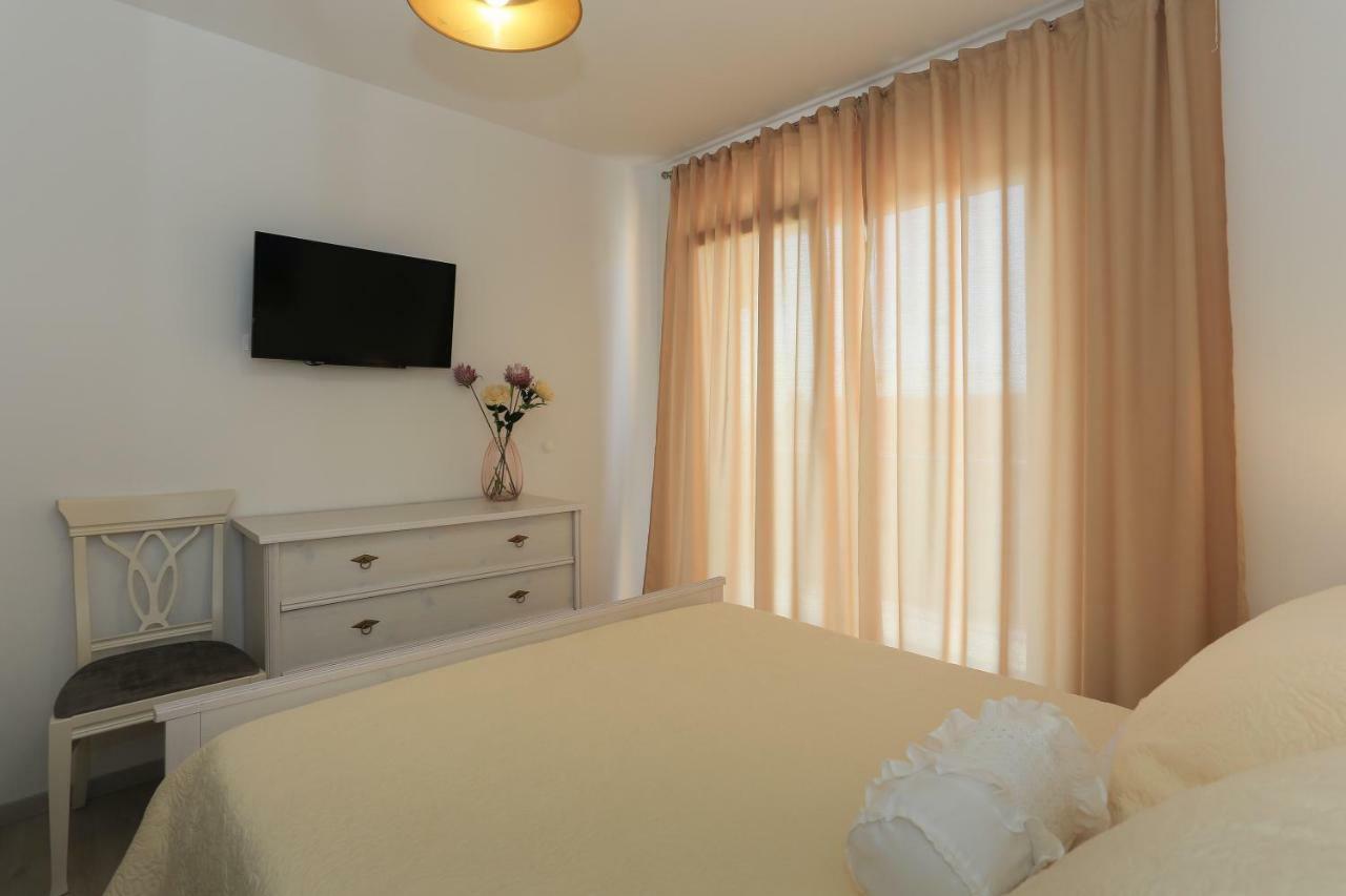 Ferienwohnung Periska Kaštela Exterior foto